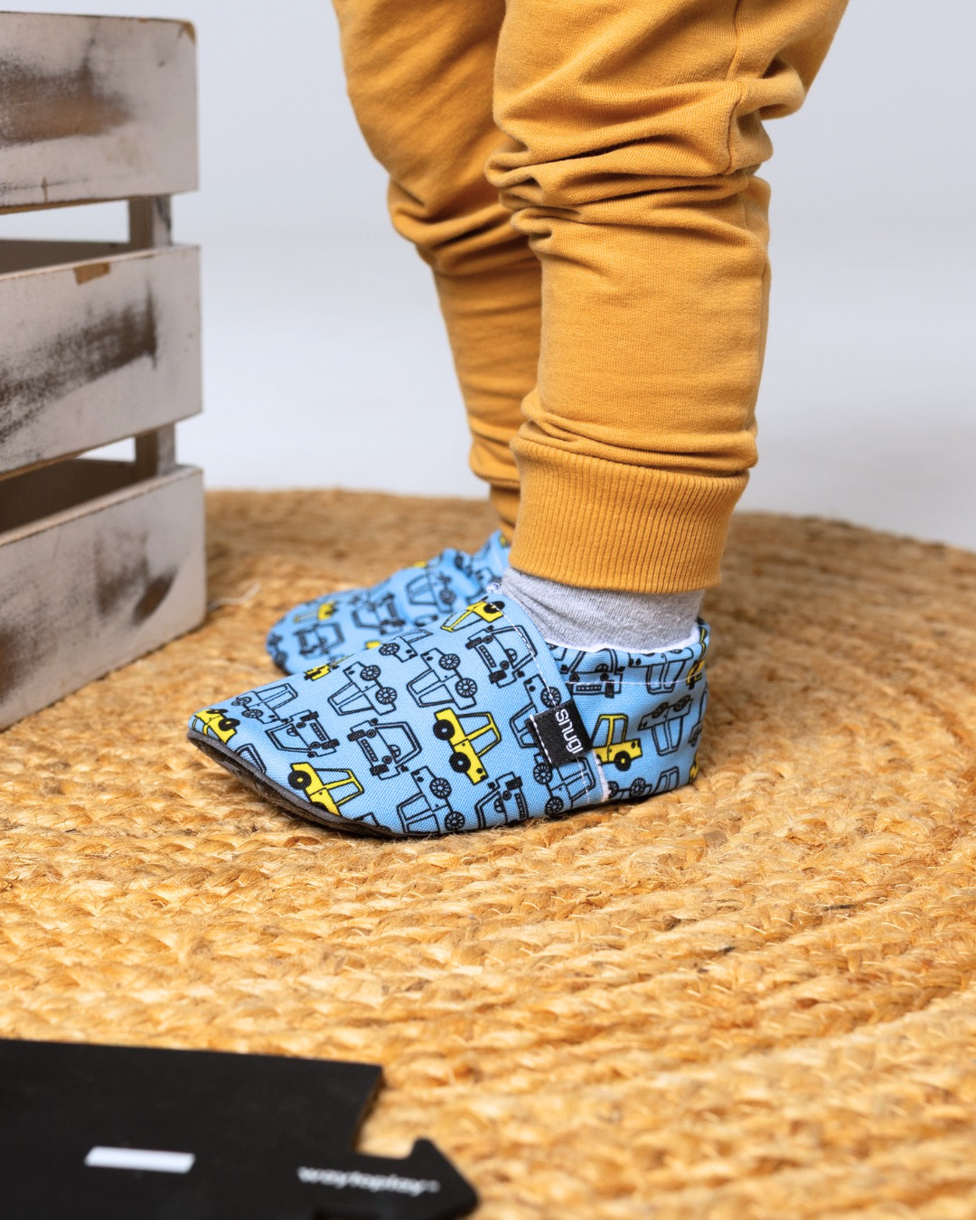 Barfußschuhe Kleine Autos